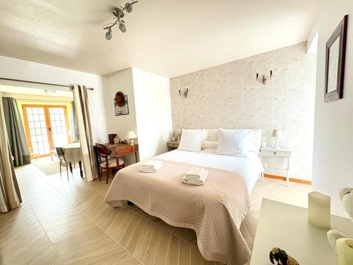 Appartement Chez Lucia a 15min de Perigueux à 6km autoroute A89 à Eglise-Neuve-de-Vergt Extérieur photo